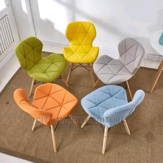 Spongy Eames Chairs Dining Chairs - main view