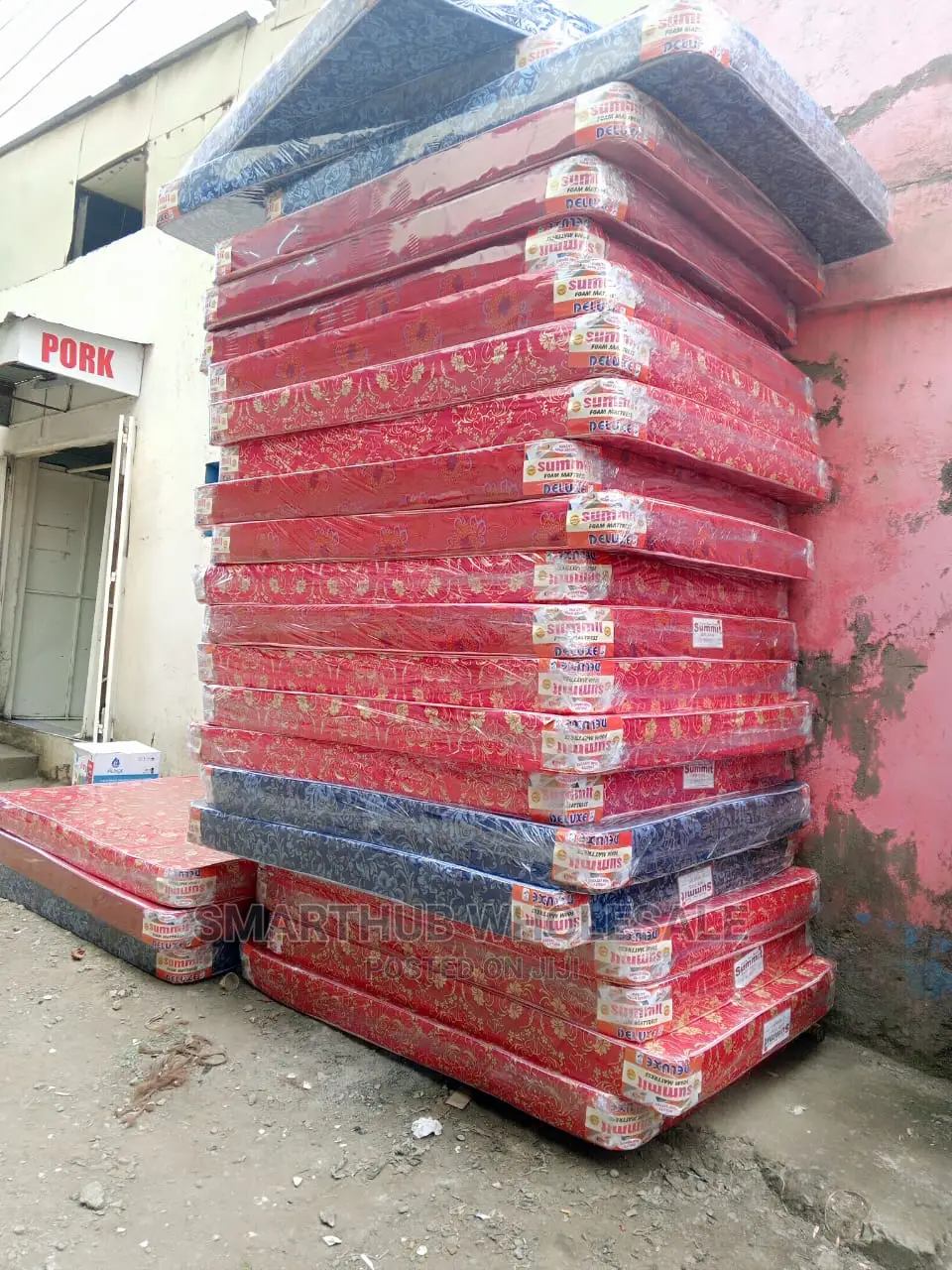 4*6 8inch Mattresss Blue and Red