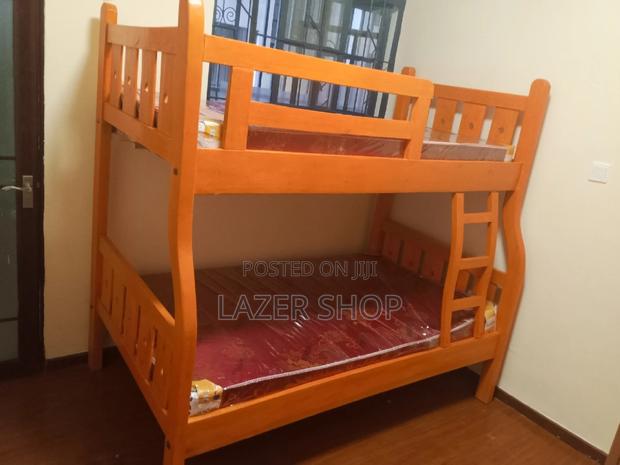 Twin Bed/Double Decker Bed - main view