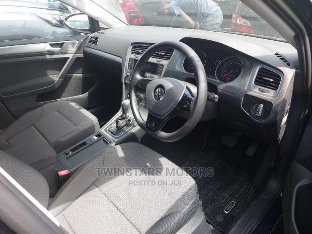 Volkswagen Golf 2017 Blue - thumbnail 6