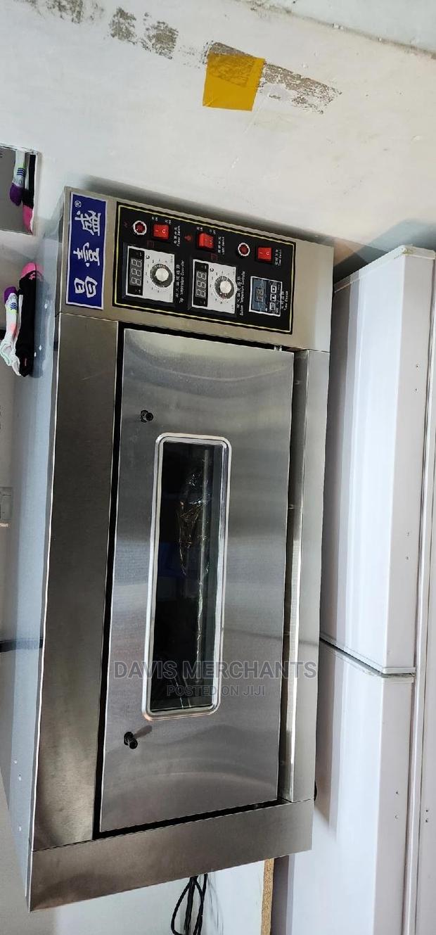 Electric Commercial Single Deck Oven With With Two Trays - main view