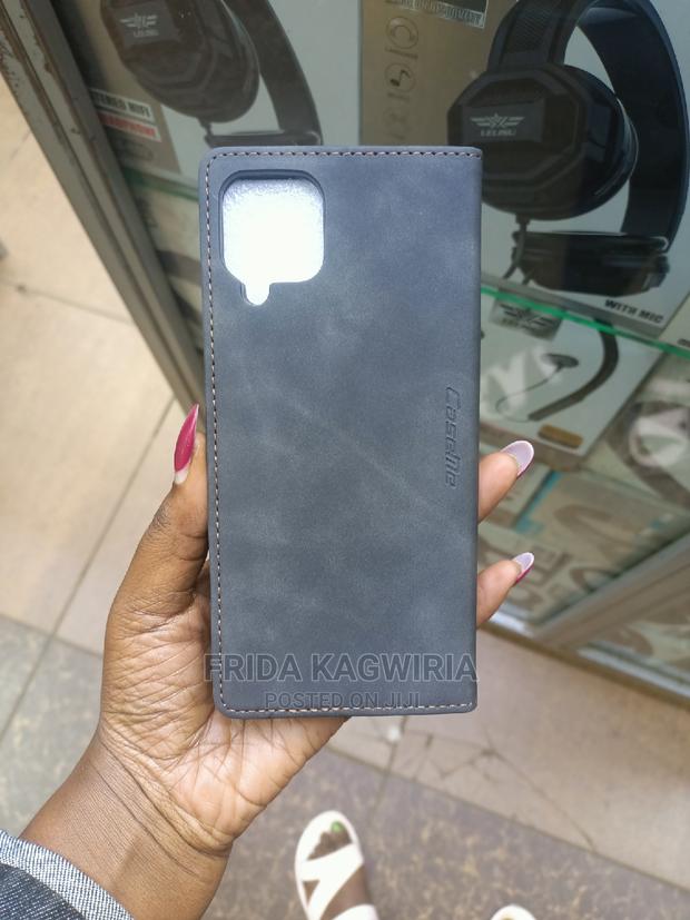 Samsung A12 Caseme Leather Flip Cover