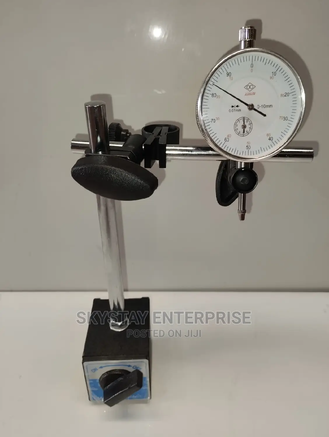 Dial Gauge With Magnetic Stand