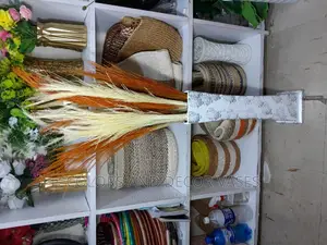 Home Decor Pampas Grass and Vase