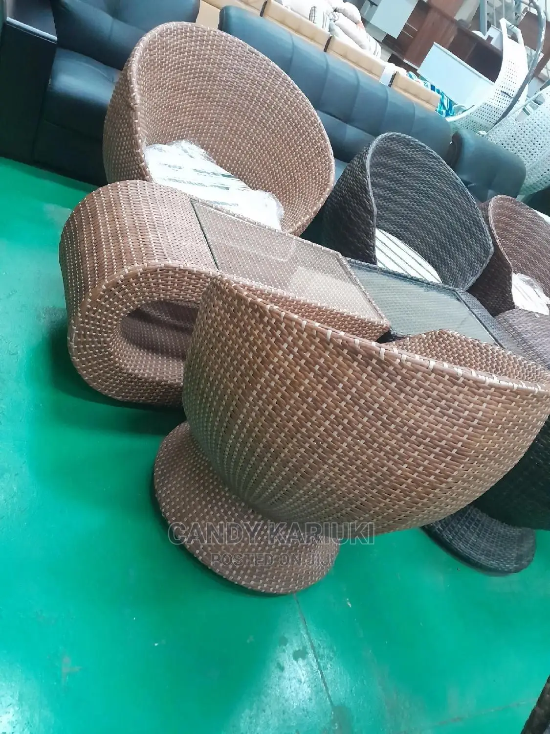 2 Seater Spacious Outdoor Set