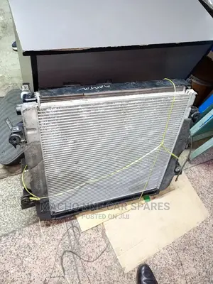 Toyota Prado J150 Radiator