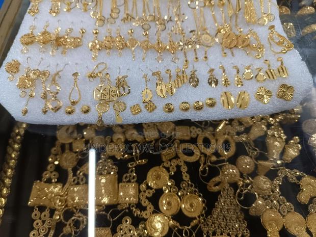 Pure Gold Set of Earings, Necklace and Pendant Per Gram