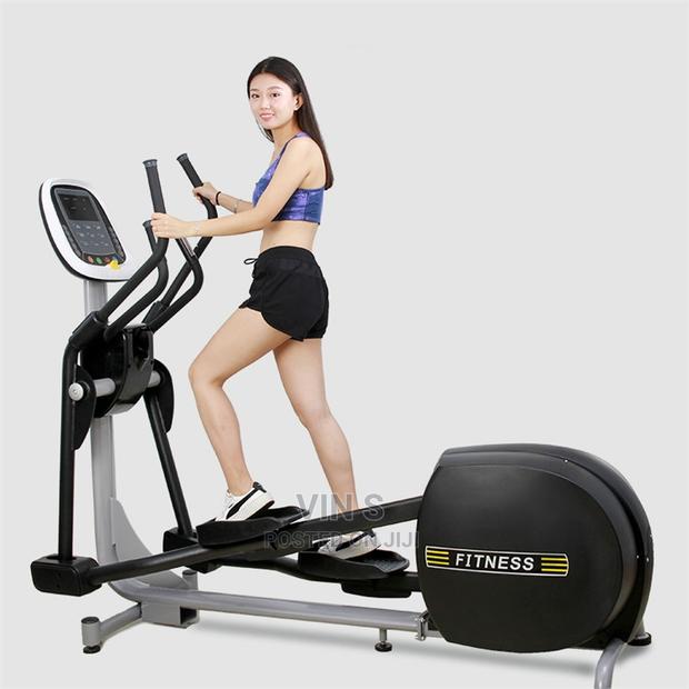 Commercial Elliptical Cross Trainers// Cross Trainers