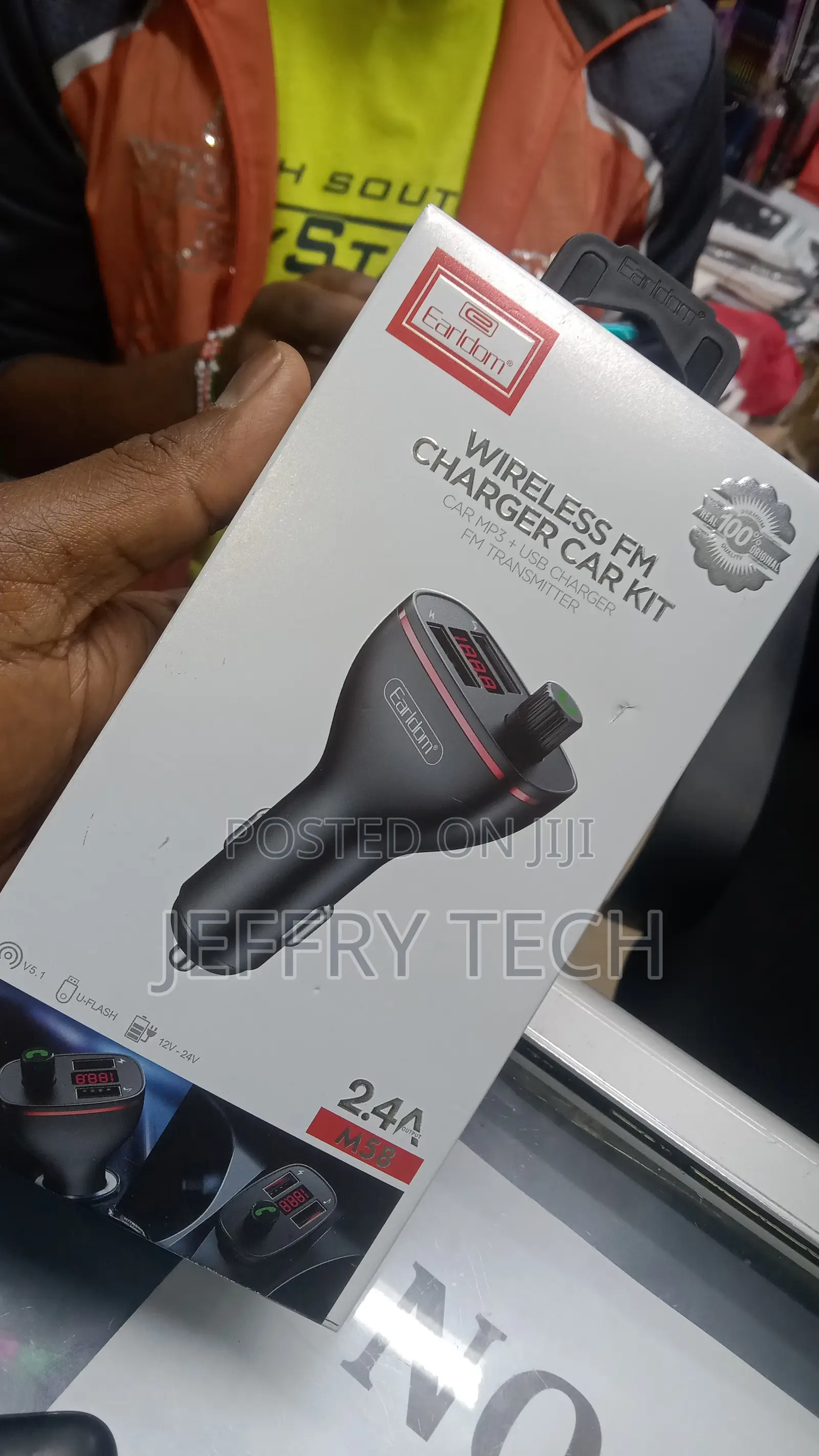 Earldom Bluetooth Auto MP3 Transmitter M58- Black