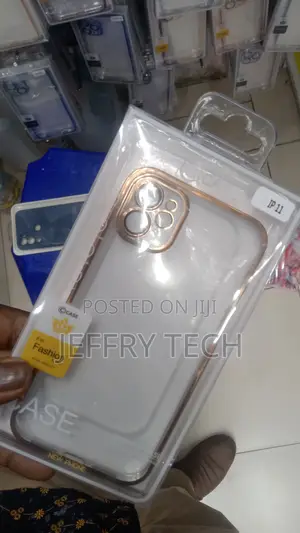 Square Frame Flat Side Case Cover for iPhone 11 Golden