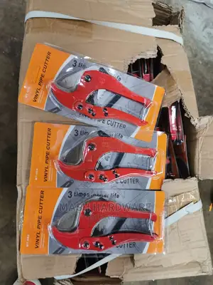 Strong Vinyl Pipe Cutter