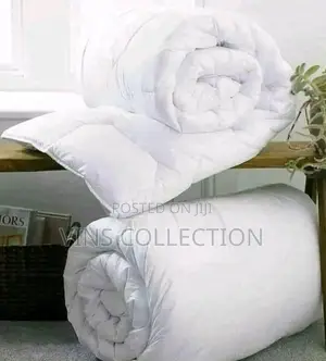 King Size White Binded Duvet Set (7*8)