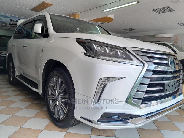 Lexus LX 2016 White - thumbnail 8