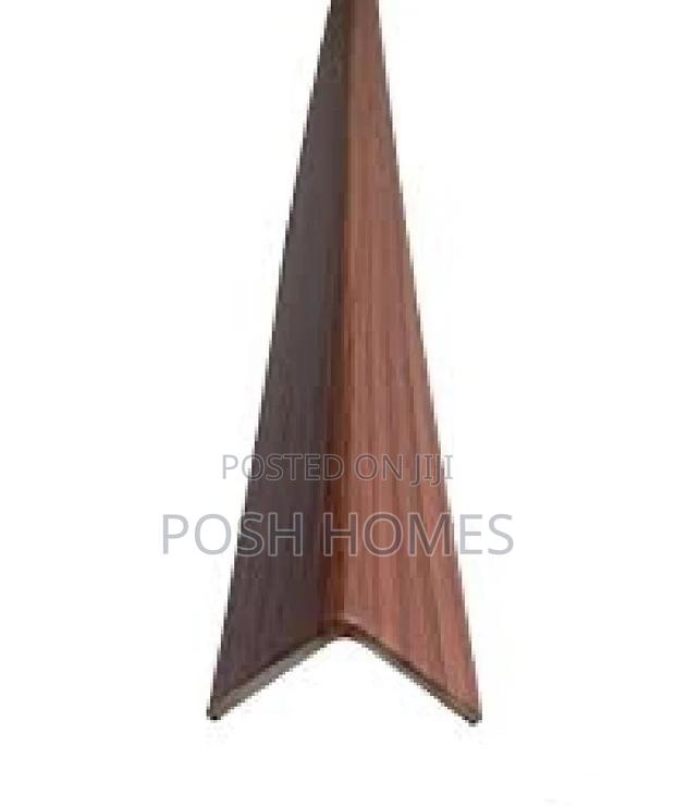 WPC Flutted Corners - main view