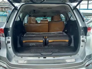 Toyota Fortuner 2015 Silver