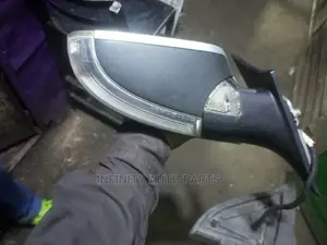 Volkswagen Golf Mk6 Side Mirror