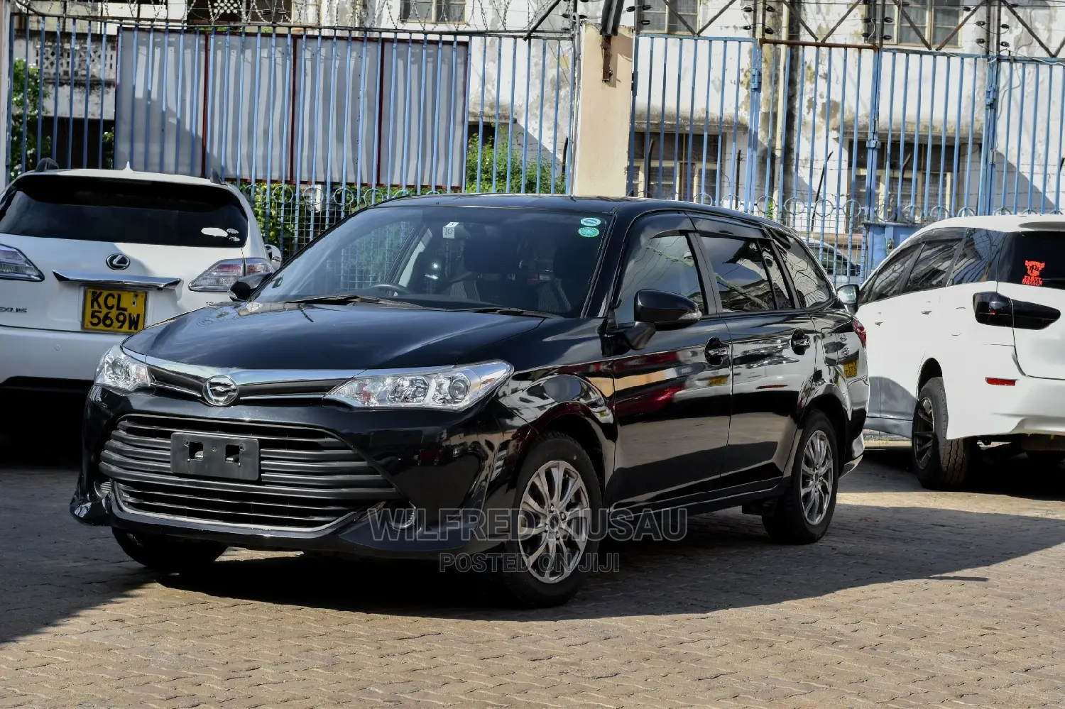 Toyota Corolla Fielder 2016 Black