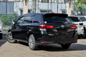 Toyota Corolla Fielder 2016 Black