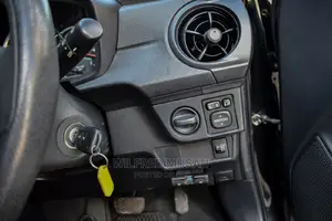 Toyota Corolla Fielder 2016 Black