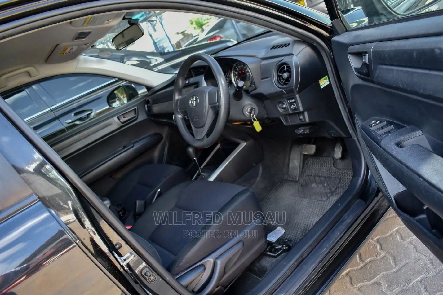 Toyota Corolla Fielder 2016 Black