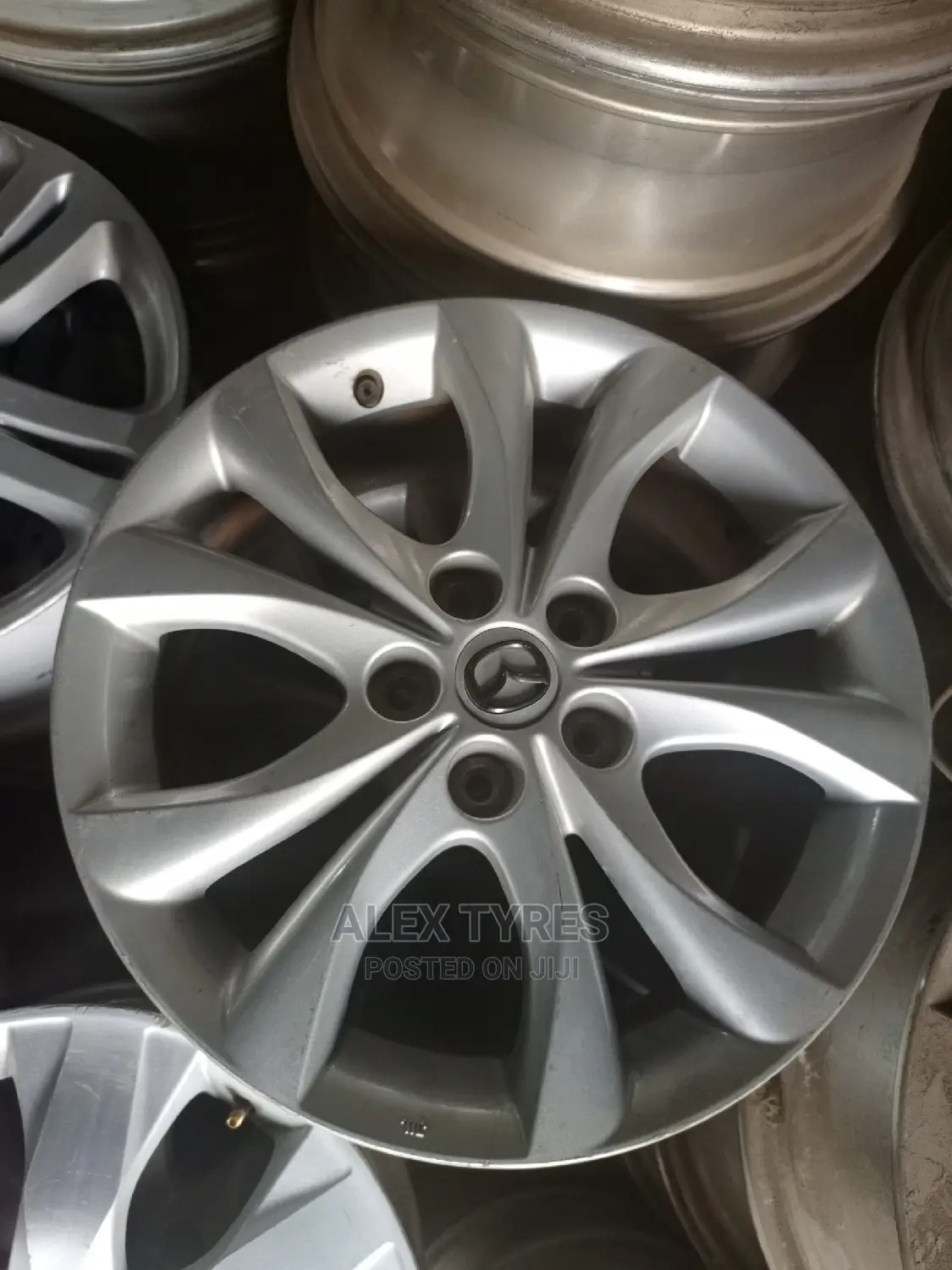 Size 17 Inches Mazda Alloy Rims Set