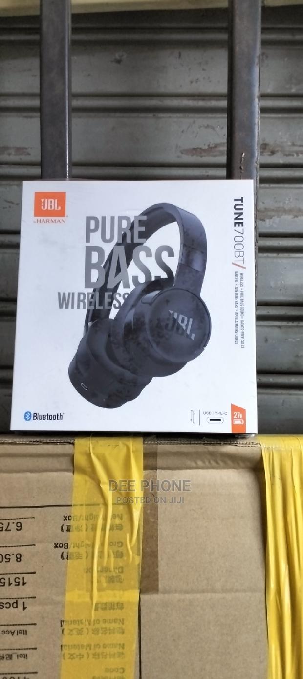 JBL Tune 700 BT Bluetooth Headphones - main view