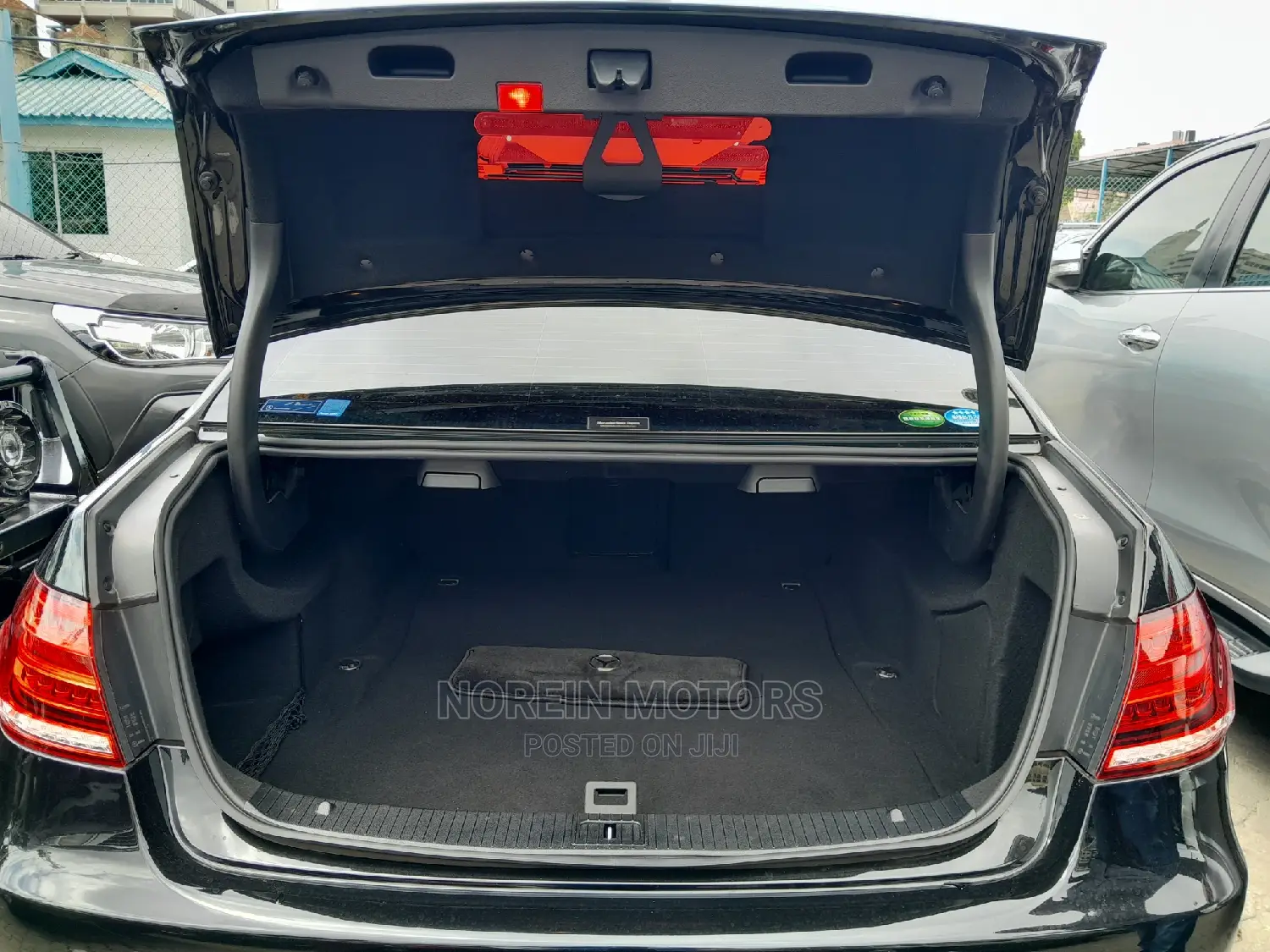 Mercedes-Benz E250 2016 Black
