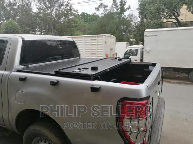 Ford Ranger Hard Tri Fold Tonneau Cover - main view