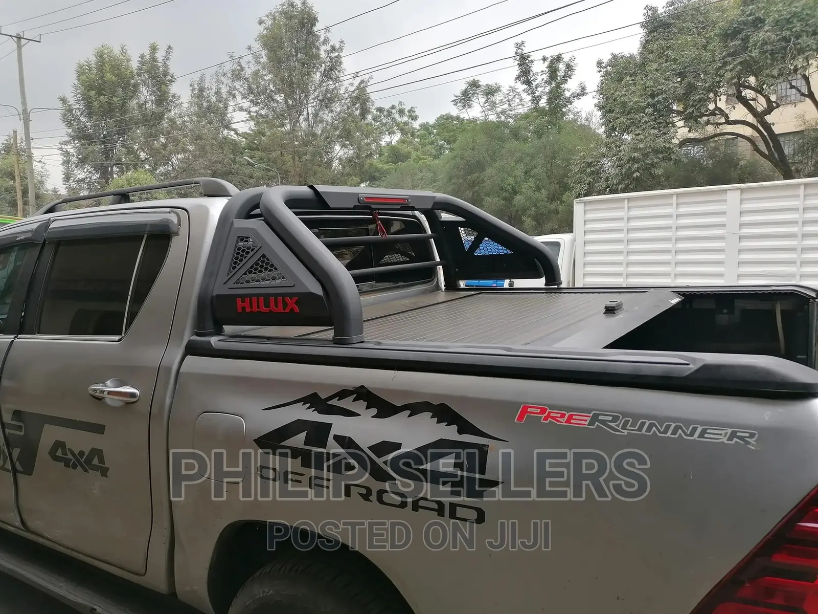 Universal Roll Bar Black – Fits With Tonneau Covers / Roller
