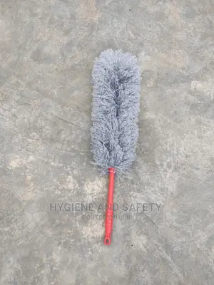 Feather Duster (Cotton) Short