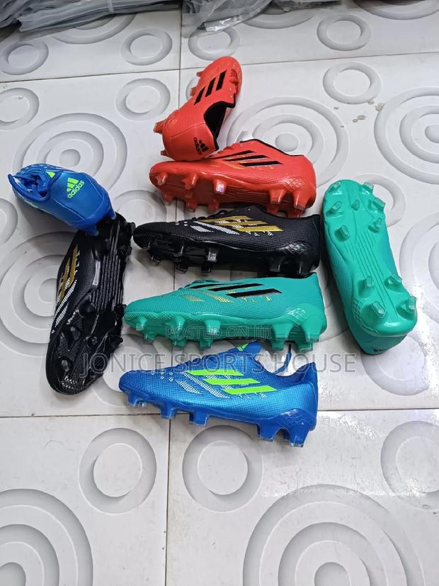 Kids Soccer Boots - thumbnail 3