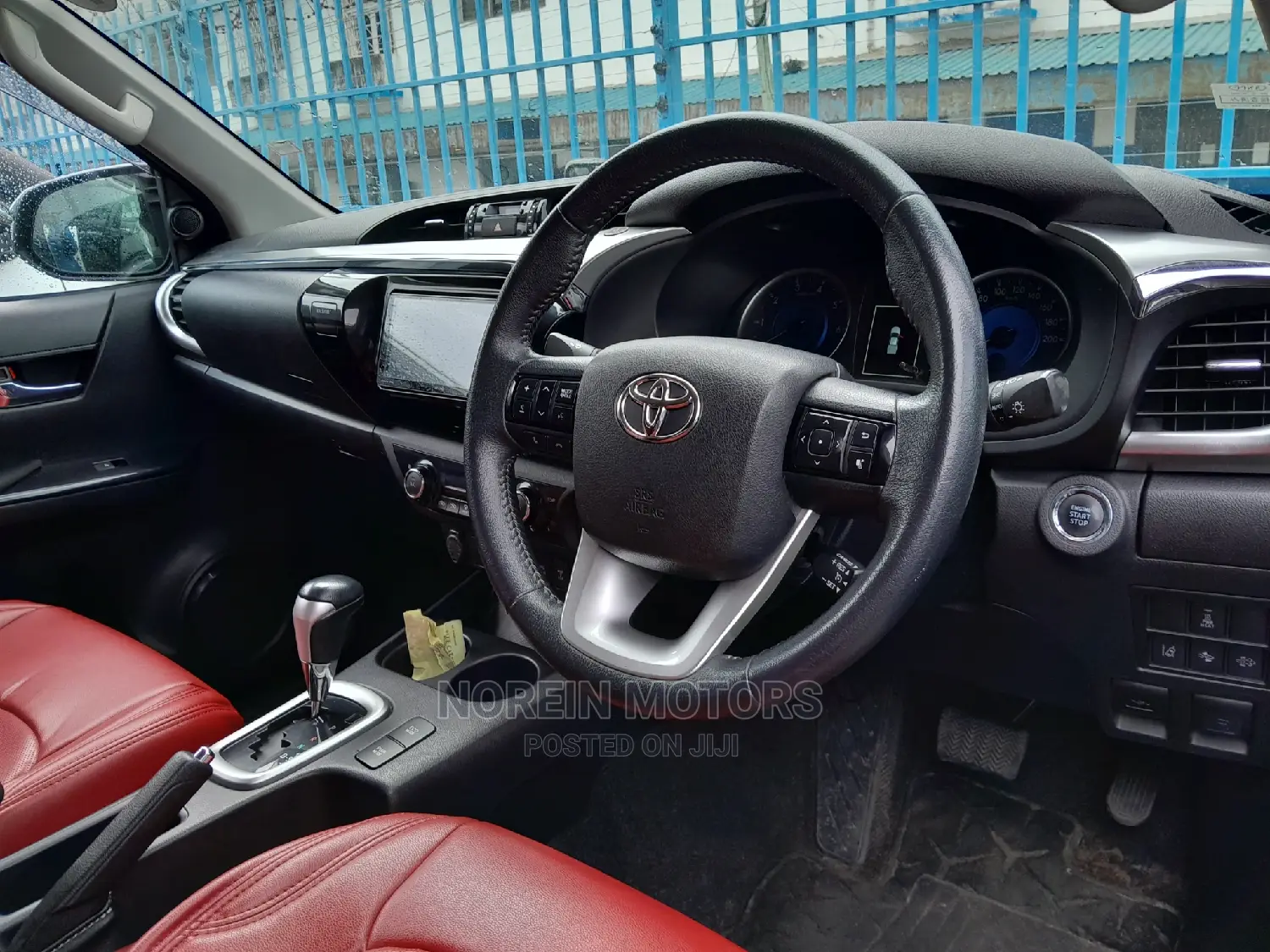 Toyota Land Cruiser 2016 Black