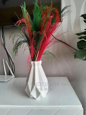 Vase Grass Pampas