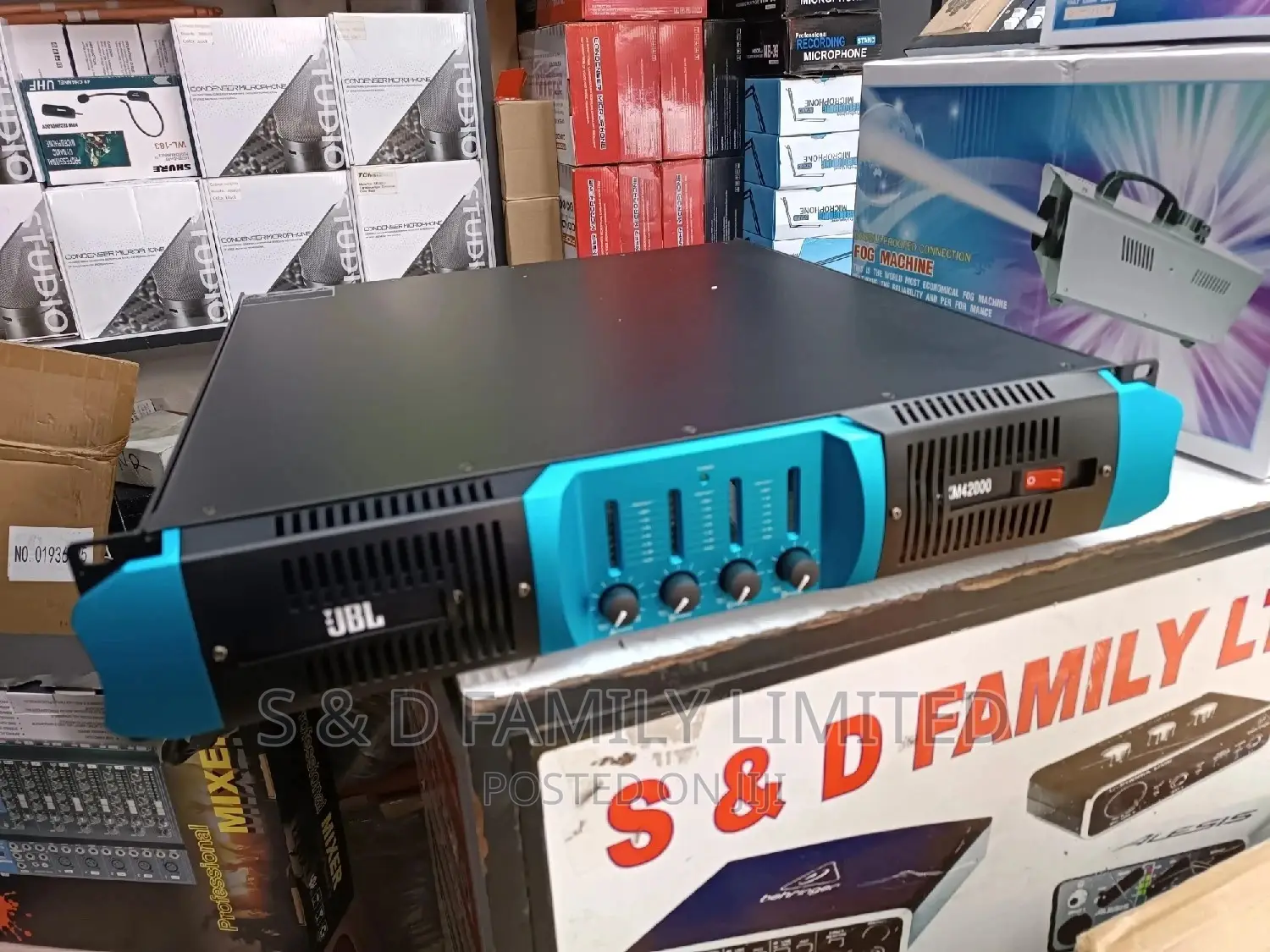 JBL XM42000 Four Channels Power Amplifier