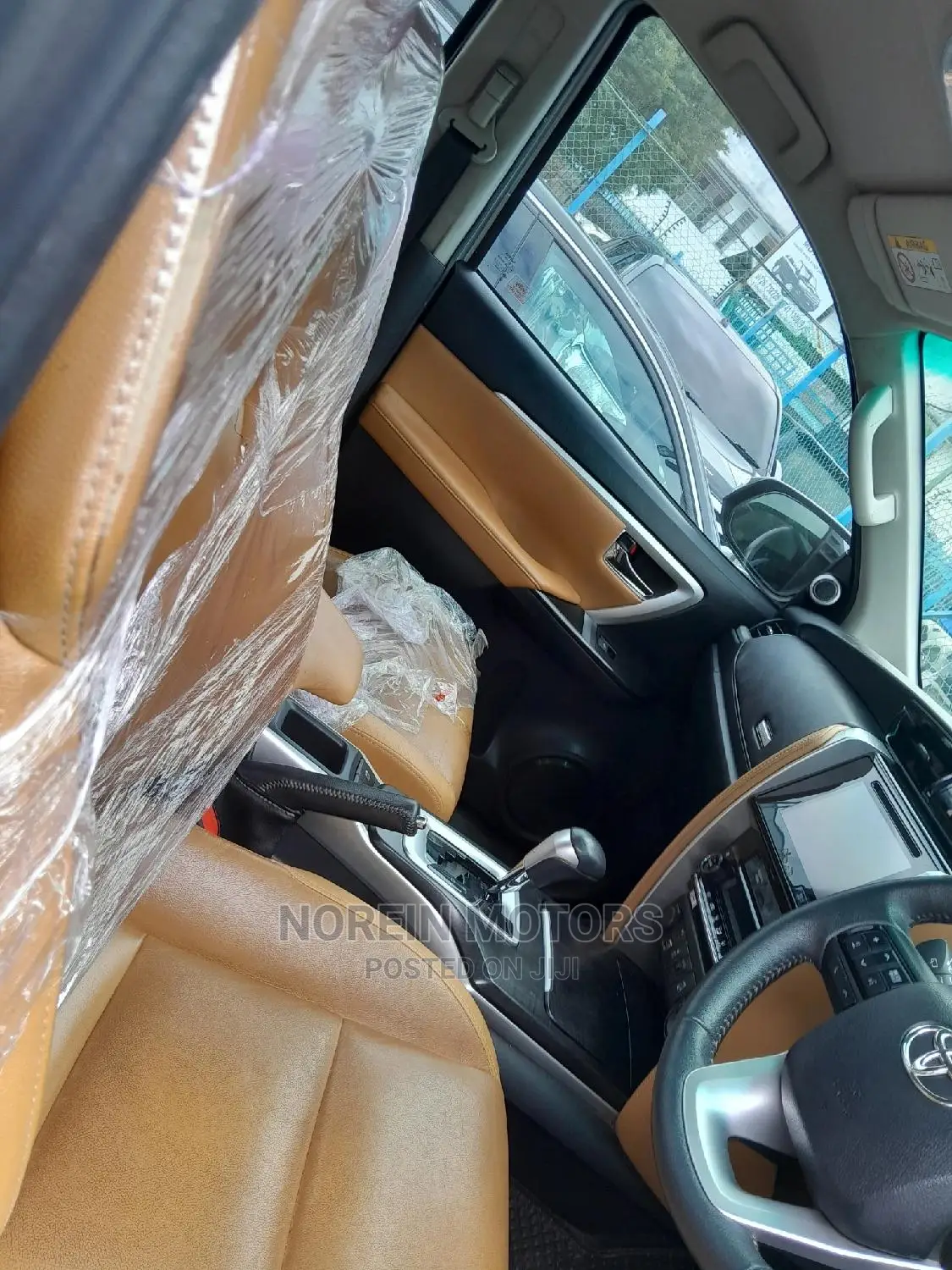 Toyota Fortuner 2015 Silver