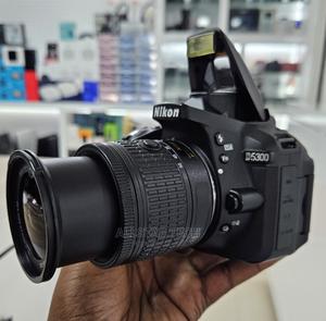 Nikon D5300 DSLR Camera With 18-55mm Lens (Black)