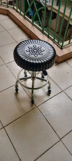 Adjustable Movable Pedicure Stool Black