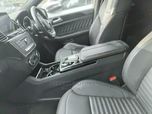 Mercedes-Benz GLE43 2018 Black