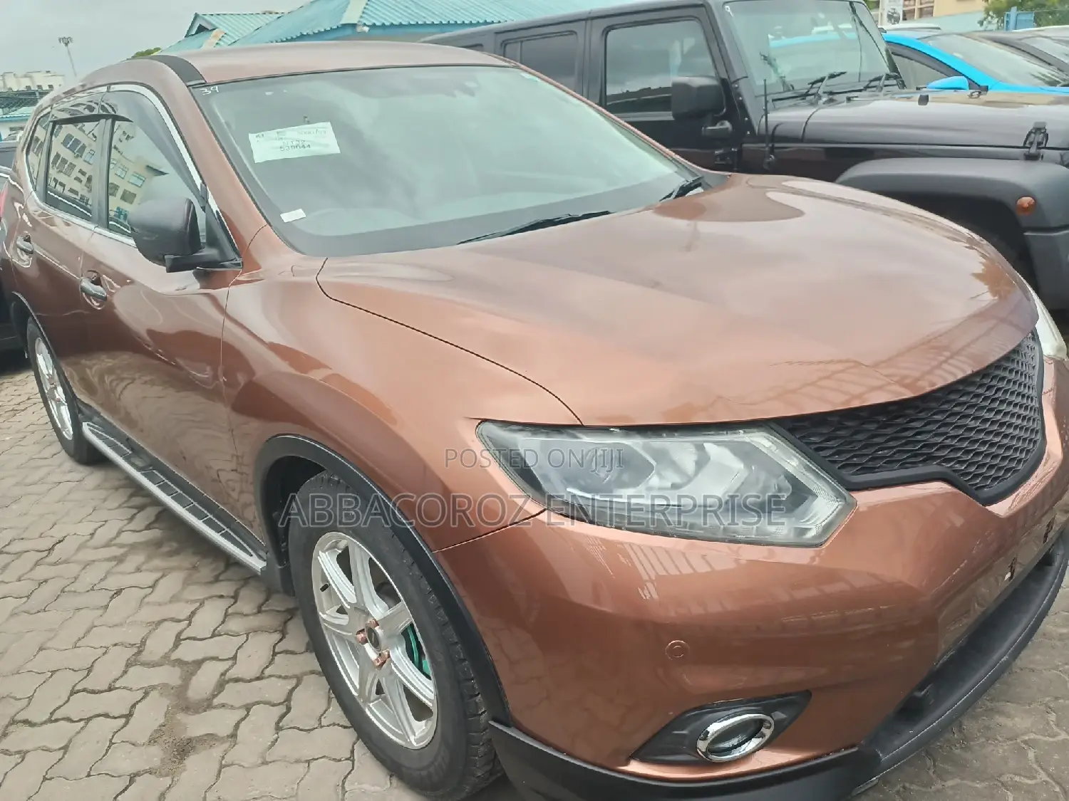 Nissan X-Trail 2016 Brown