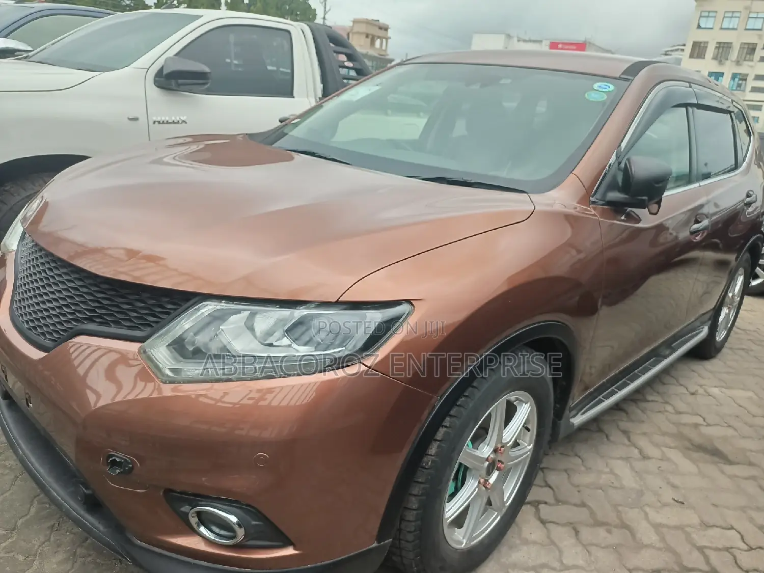 Nissan X-Trail 2016 Brown
