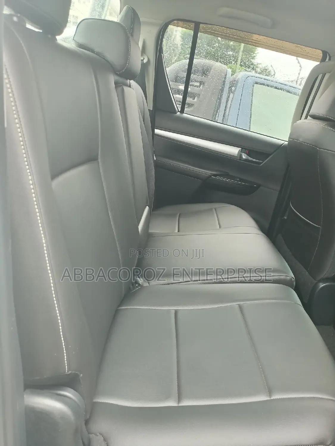 Toyota Hilux SR5 HI-RIDER 2016 White