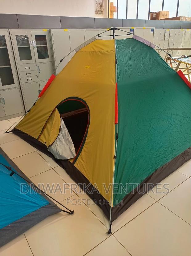 Spacious Camping Tents 3-4 Persons - thumbnail 3