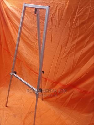 Whiteboard Tripod Stand - thumbnail 2