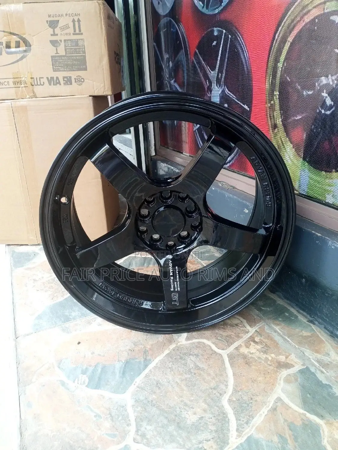 Size 17 Advan Black Plain Rims