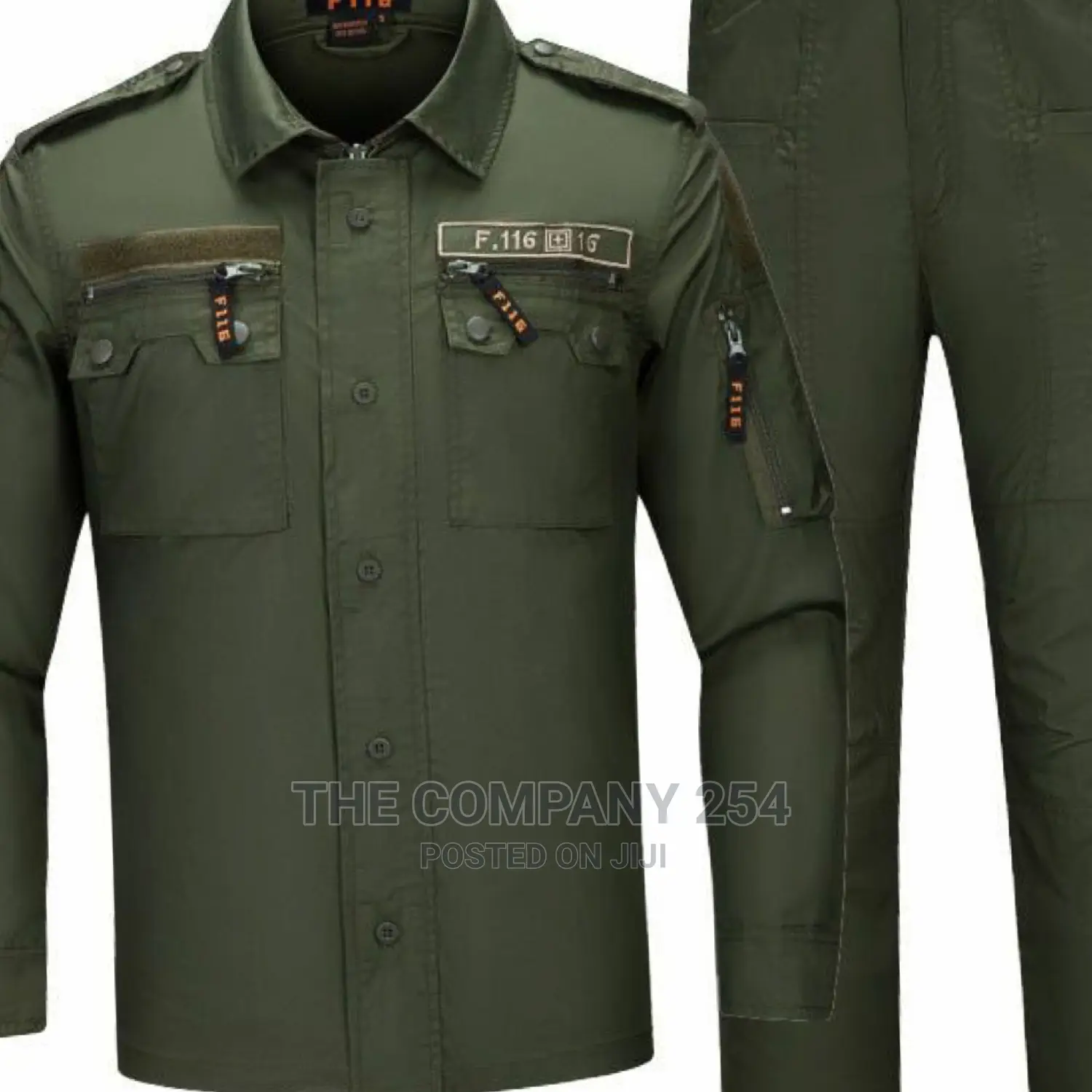 Tactical Millitary Combat Desert Uniforms 
Size S to 3xl .