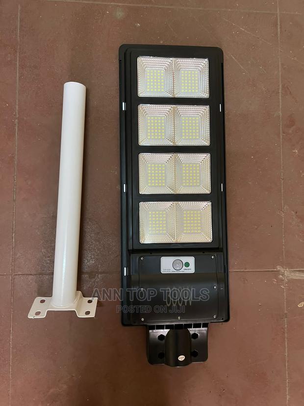 300 Watts Solar Led Street Light With 50*500mm Pole - main view