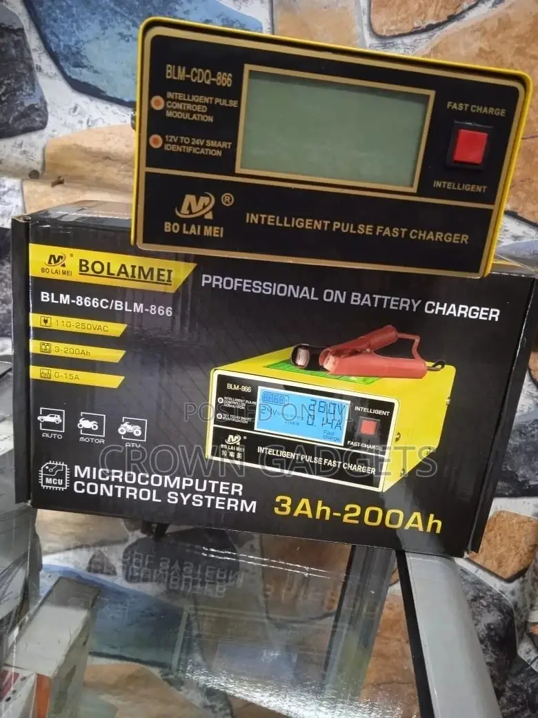 Full Automatic Car Battery Charger 150v--250v to 12V 10A