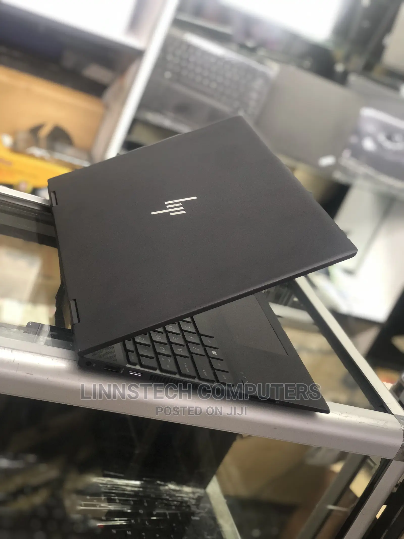 Laptop HP Envy 15 8GB AMD Ryzen 5 SSD 256GB