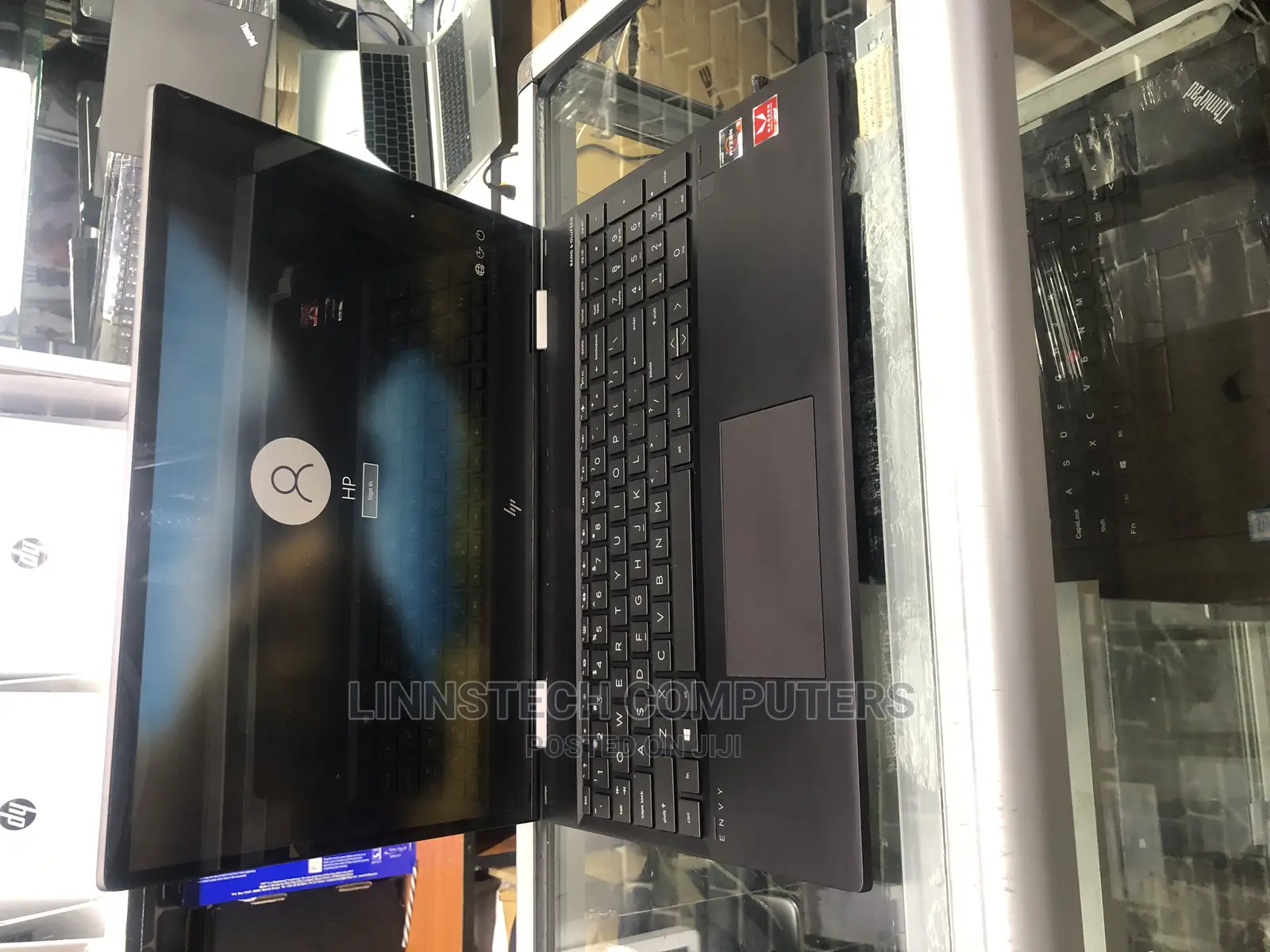 Laptop HP Envy 15 8GB AMD Ryzen 5 SSD 256GB