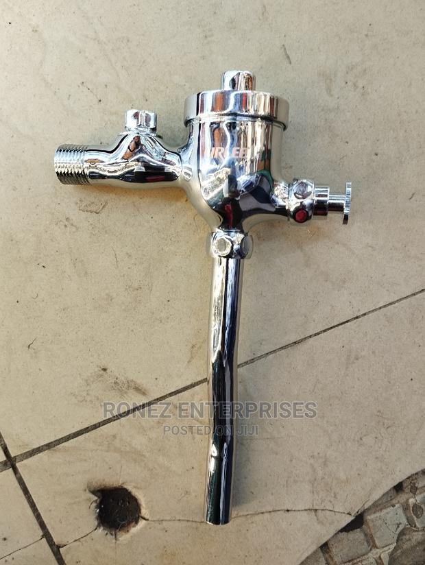 Flush Valve Urinal Lirlee - thumbnail 2